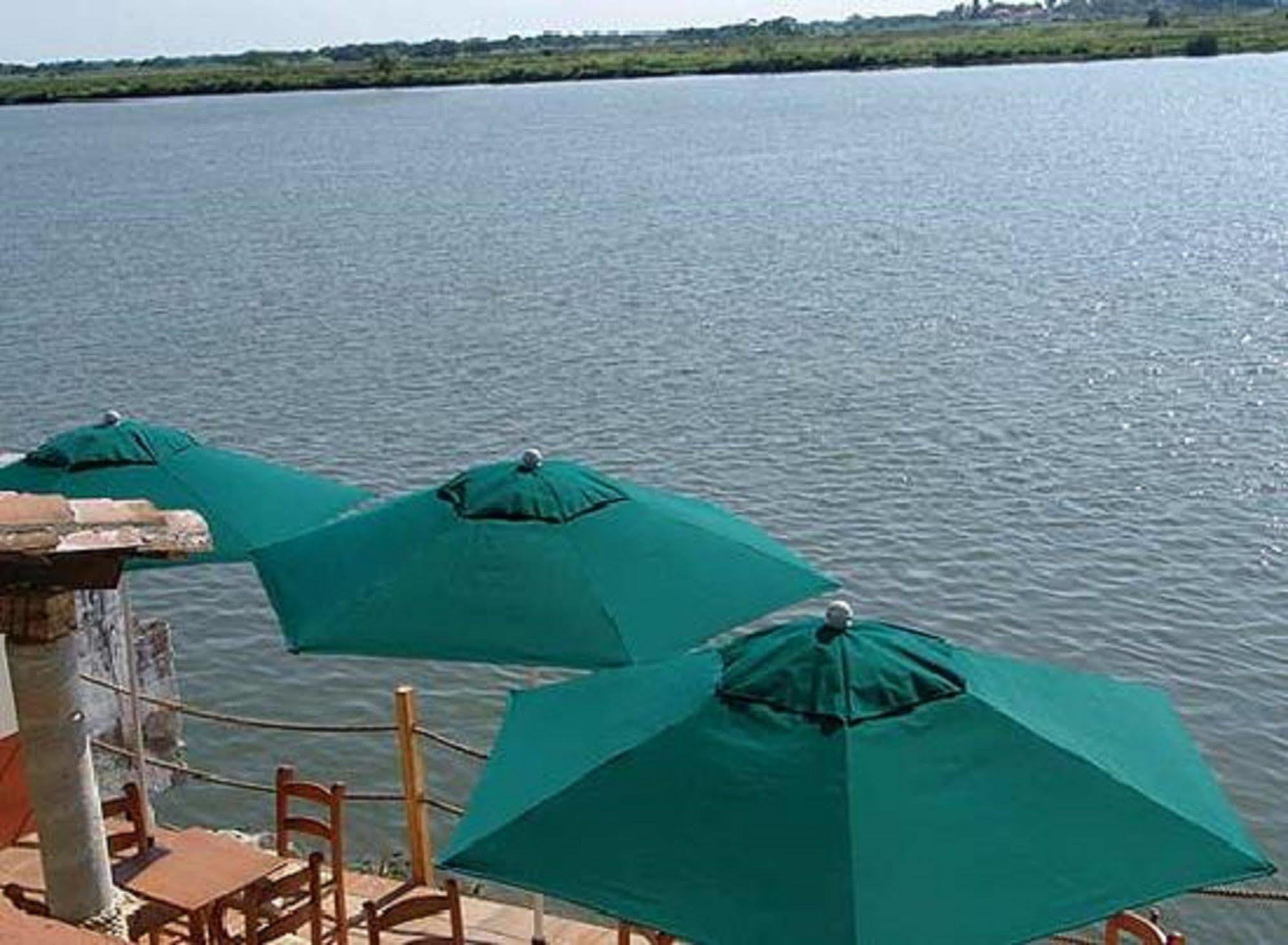 Casa Del Rio Hotel Tlacotalpan Bagian luar foto