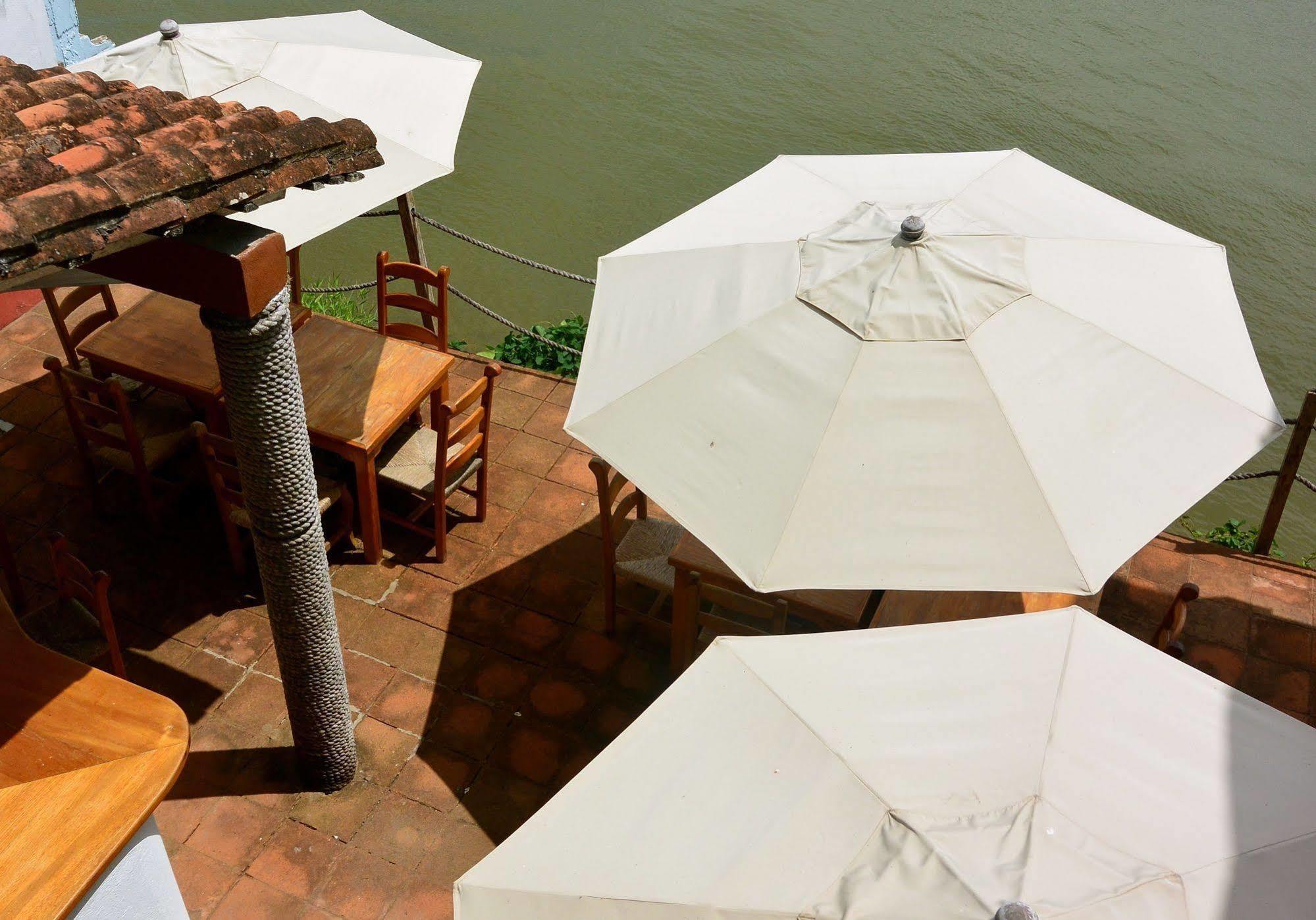 Casa Del Rio Hotel Tlacotalpan Bagian luar foto