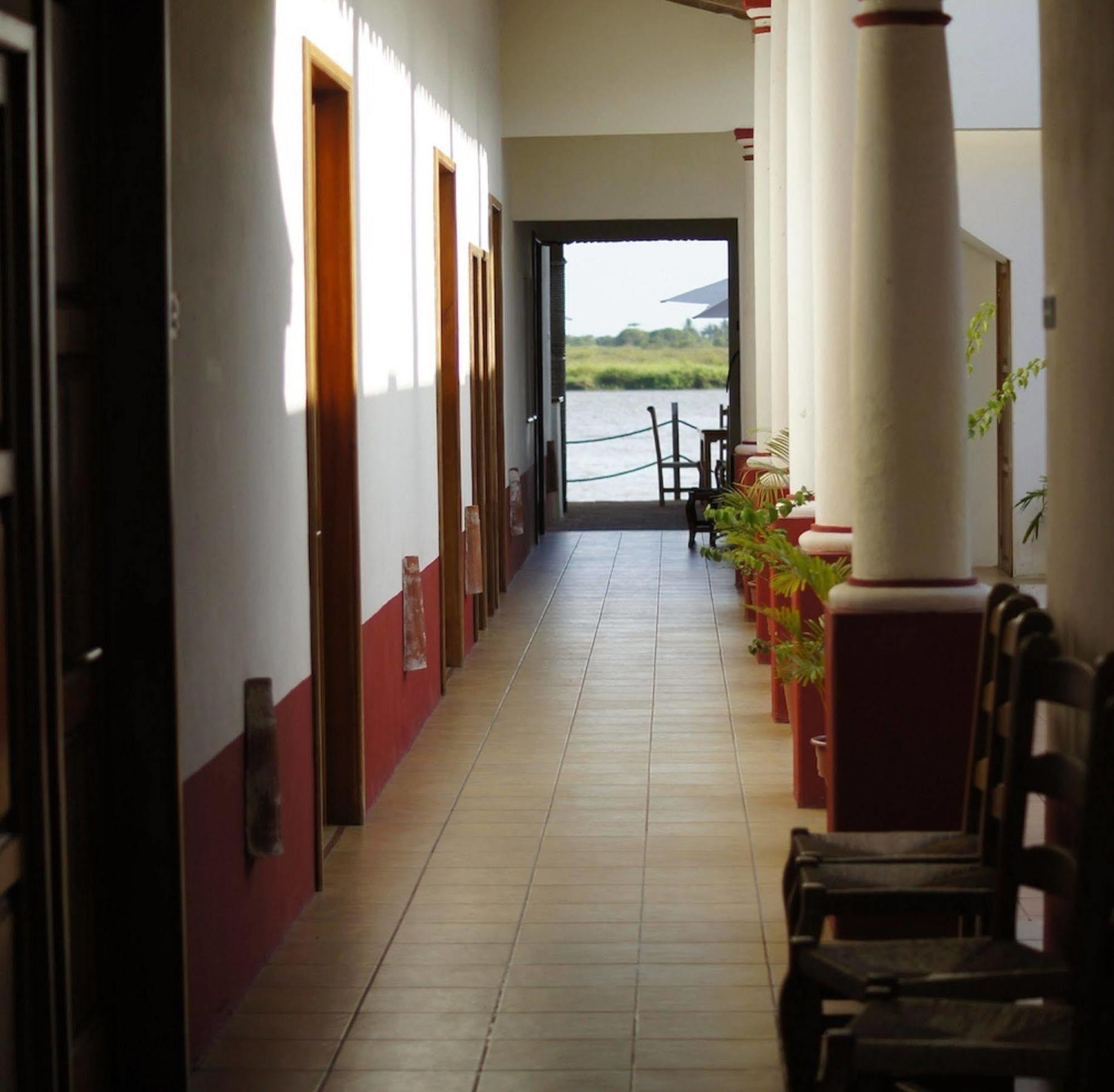 Casa Del Rio Hotel Tlacotalpan Bagian luar foto