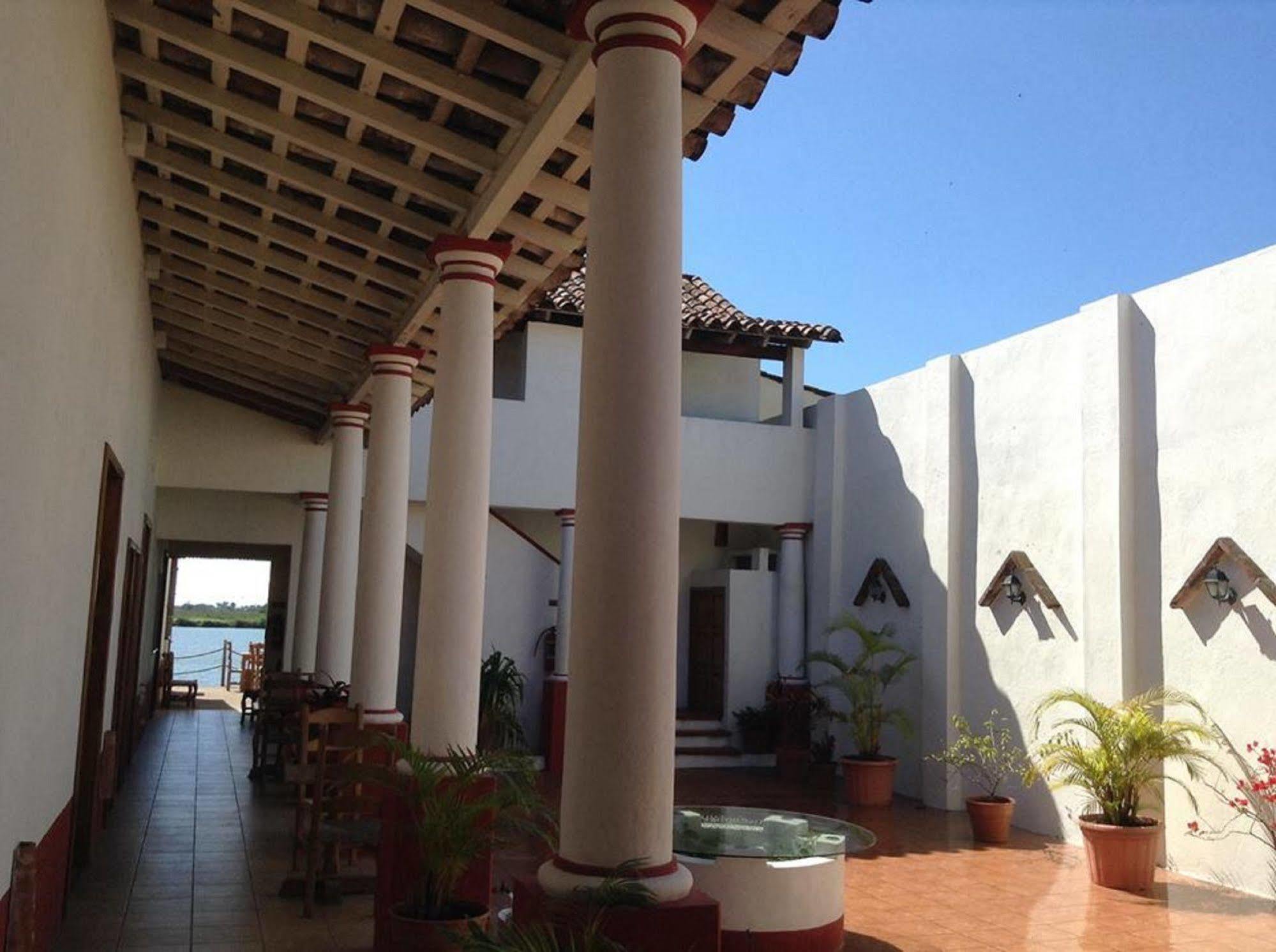 Casa Del Rio Hotel Tlacotalpan Bagian luar foto